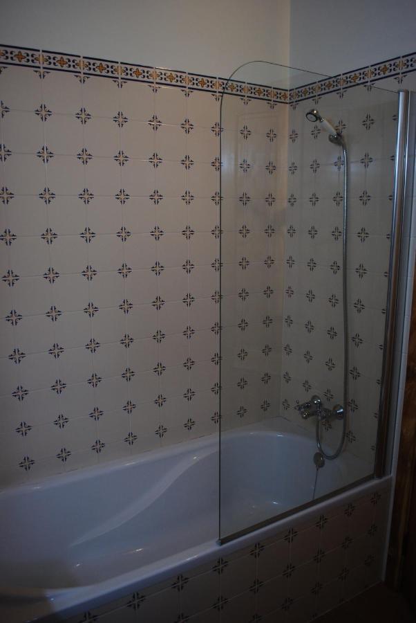 Quinta Padre Lobo Guest House Санта Мария да Фейра Екстериор снимка