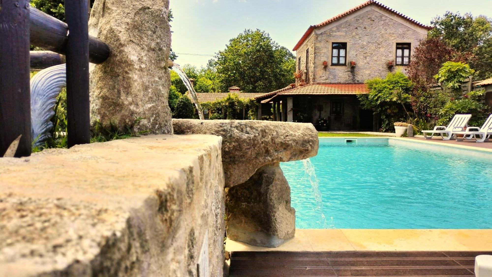Quinta Padre Lobo Guest House Санта Мария да Фейра Екстериор снимка