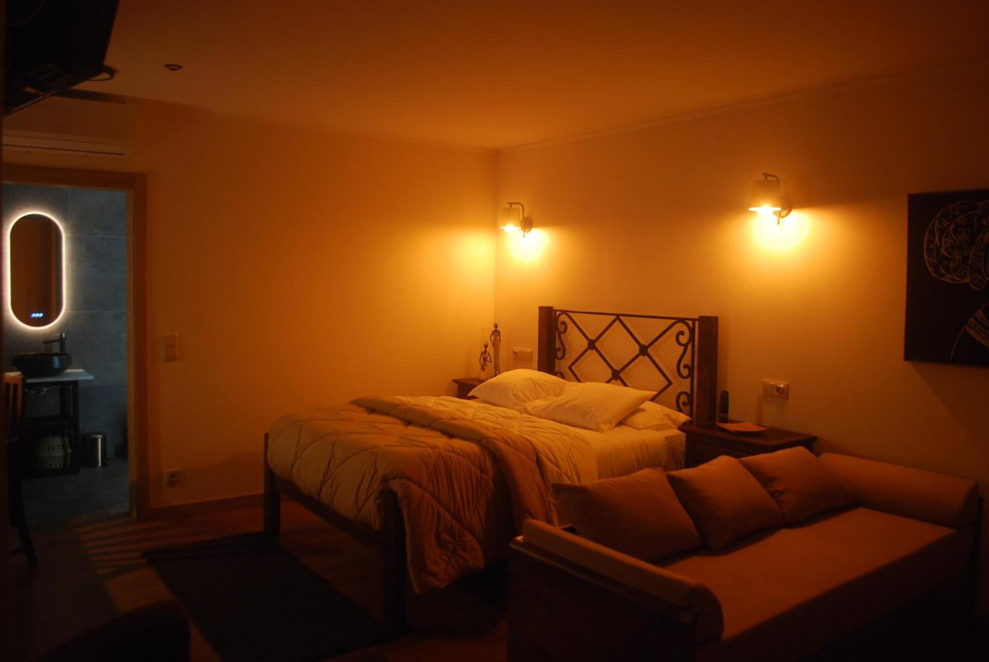 Quinta Padre Lobo Guest House Санта Мария да Фейра Екстериор снимка